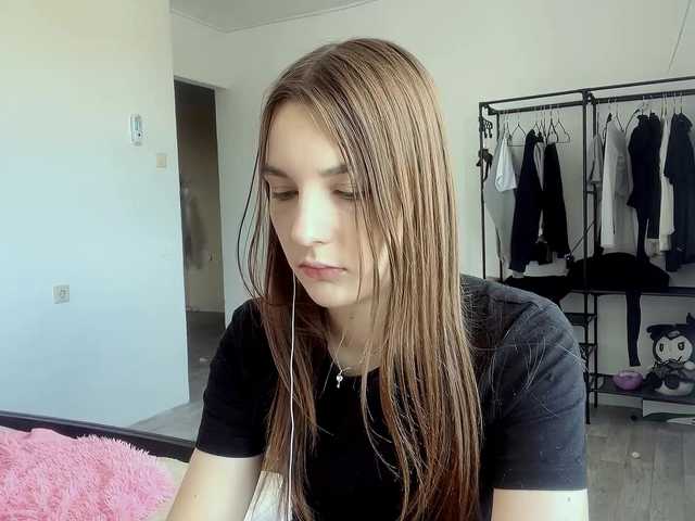 EveliaShimaoka live cam on BongaCams
