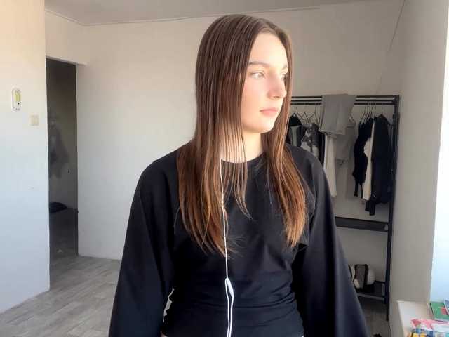 EveliaShimaoka live cam on BongaCams