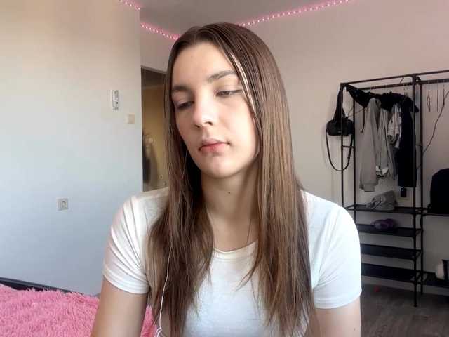 EveliaShimaoka live cam on BongaCams