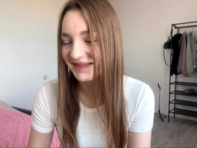 EveliaShimaoka live cam on BongaCams
