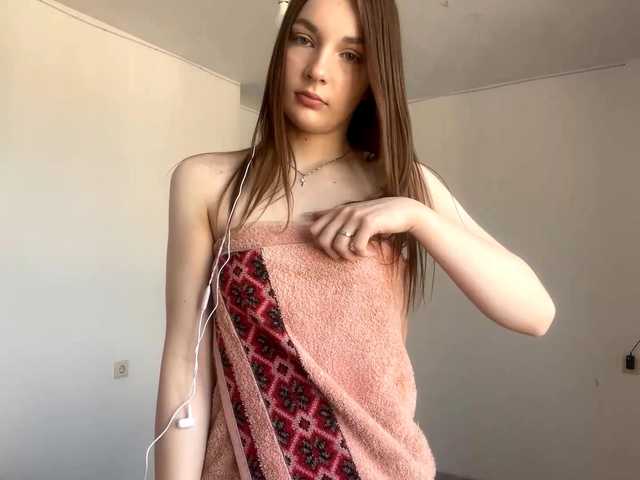 EveliaShimaoka live cam on BongaCams