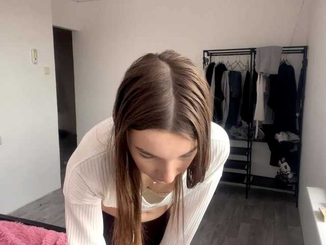EveliaShimaoka live cam on BongaCams