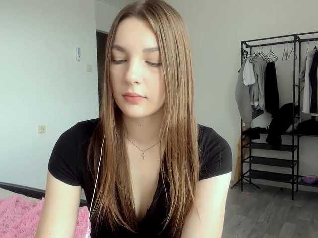 EveliaShimaoka live cam on BongaCams