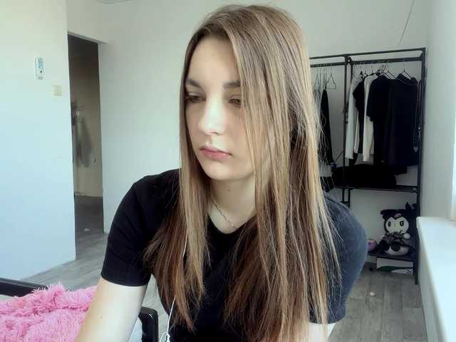 EveliaShimaoka live cam on BongaCams