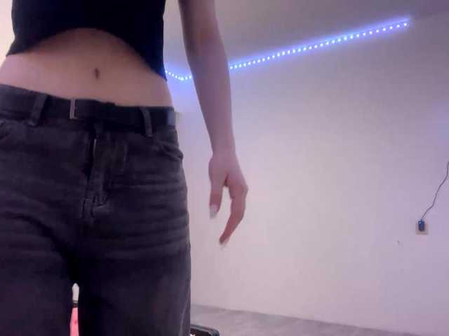 EveliaShimaoka live cam on BongaCams