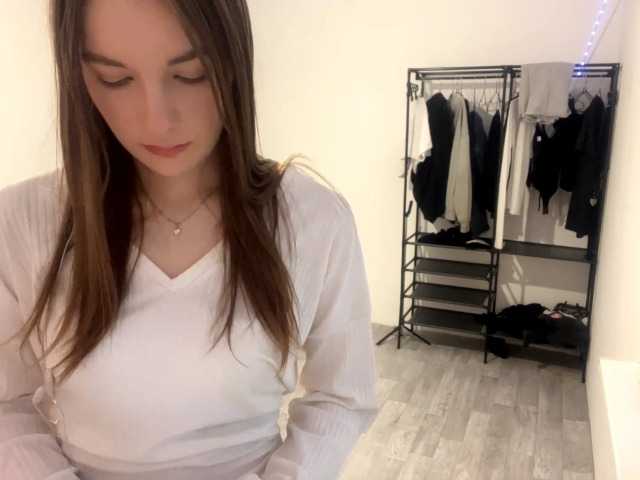 EveliaShimaoka live cam on UnifiedCams