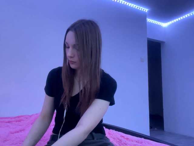 EveliaShimaoka live cam on BongaCams