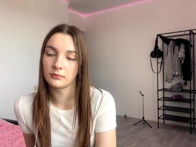 EveliaShimaoka live cam on BongaCams