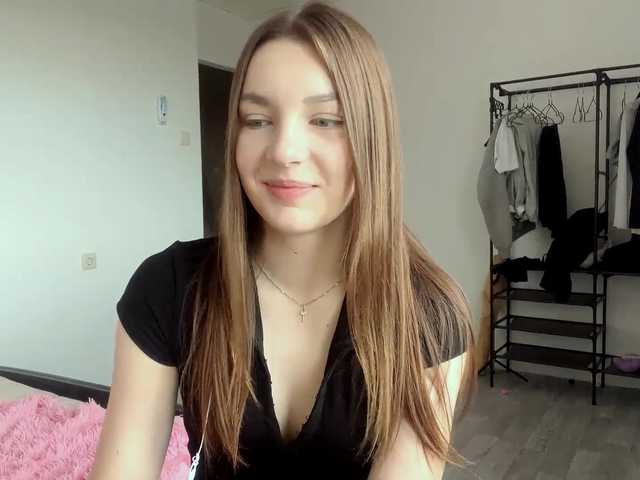 EveliaShimaoka live cam on BongaCams