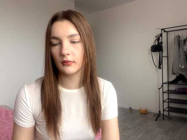 EveliaShimaoka live cam preview