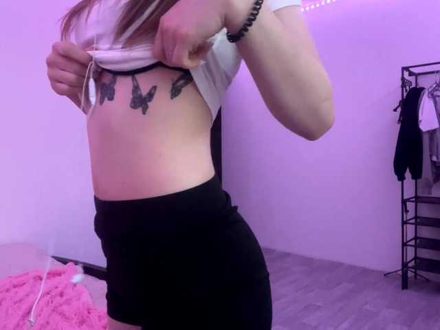 EveliaShimaoka live cam on BongaCams