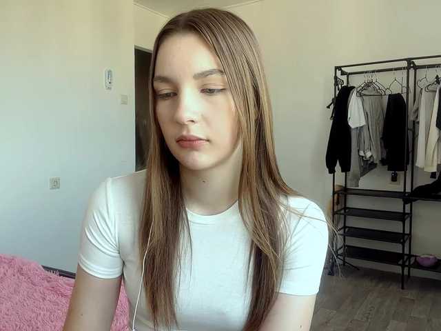 EveliaShimaoka live cam on BongaCams