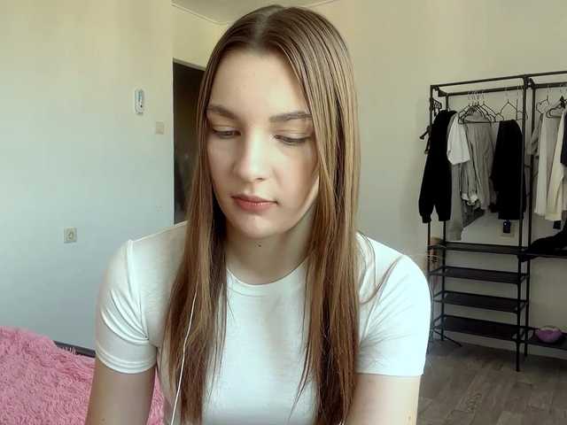 EveliaShimaoka live cam on BongaCams