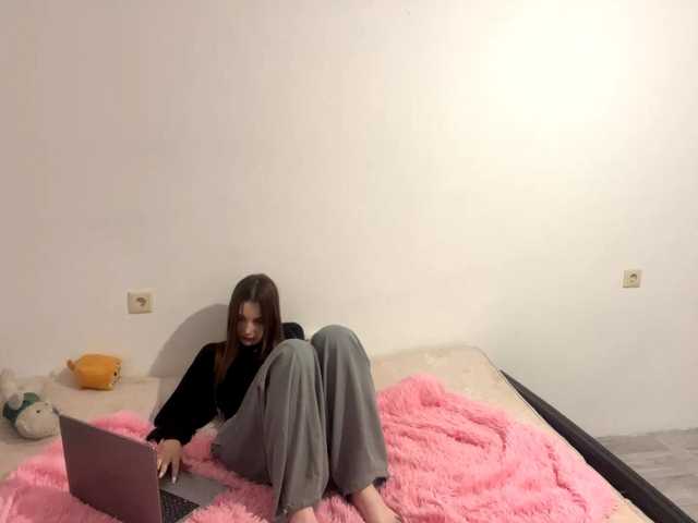 EveliaShimaoka live cam on BongaCams