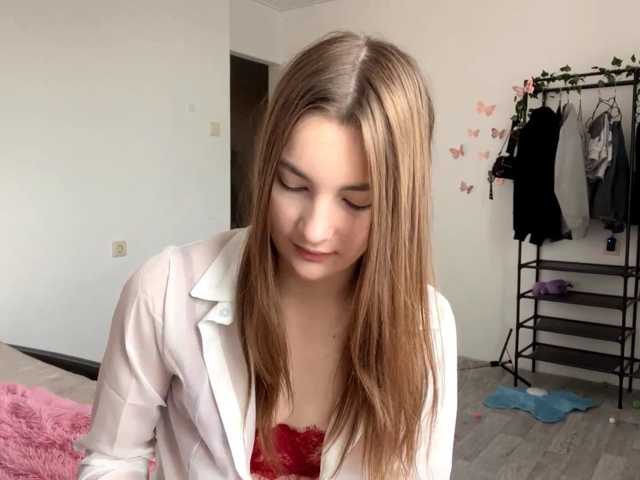EveliaShimaoka live cam on BongaCams