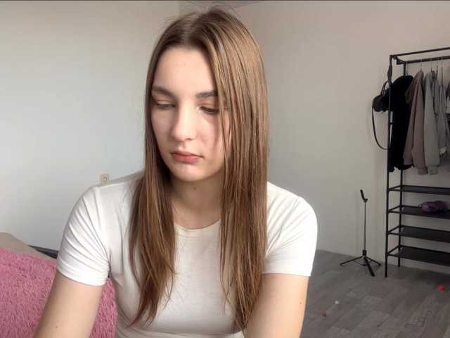 EveliaShimaoka live cam on BongaCams