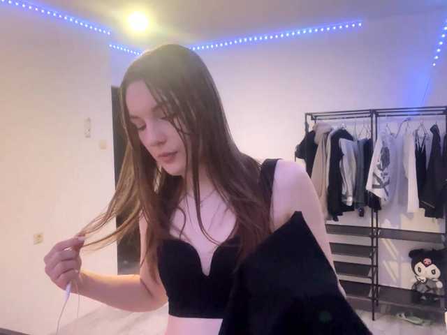 EveliaShimaoka live cam on BongaCams