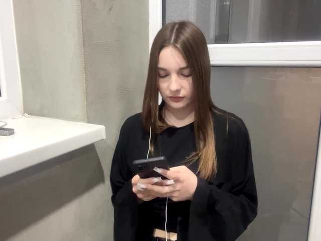 EveliaShimaoka live cam on BongaCams
