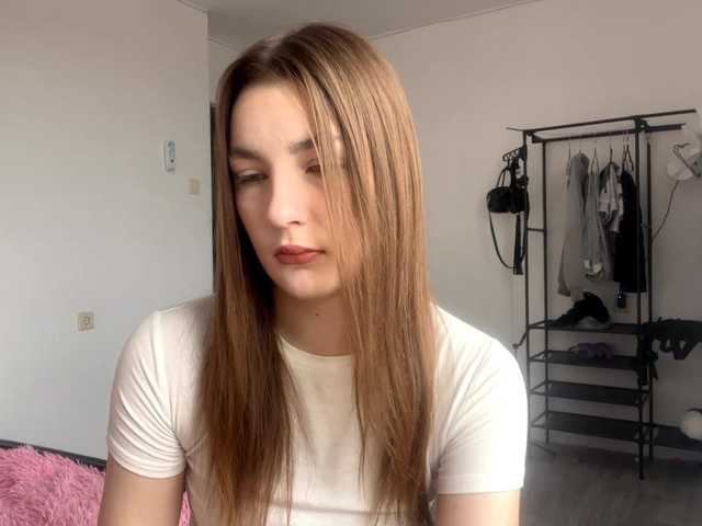 EveliaShimaoka live cam on BongaCams