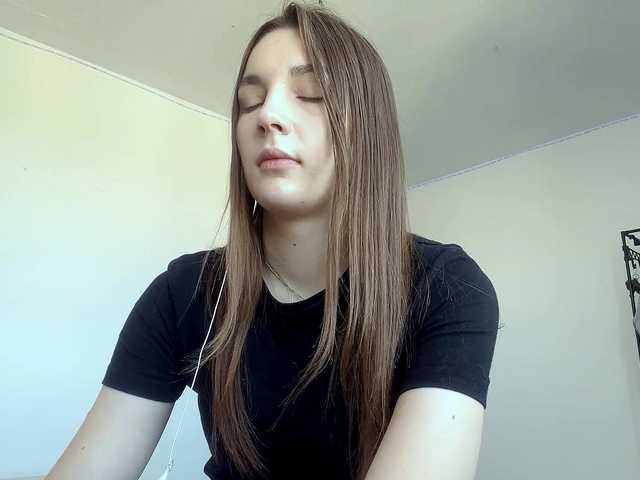EveliaShimaoka live cam on BongaCams