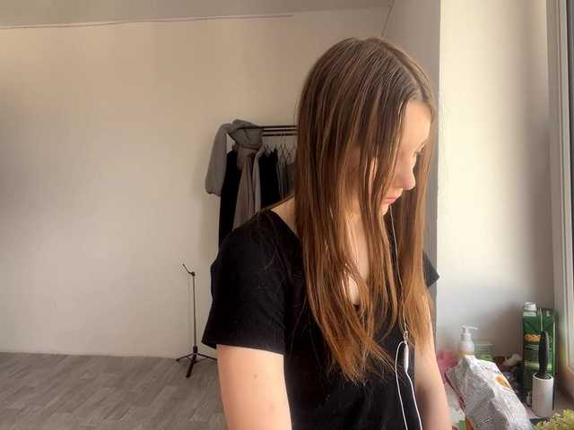 EveliaShimaoka live cam on BongaCams