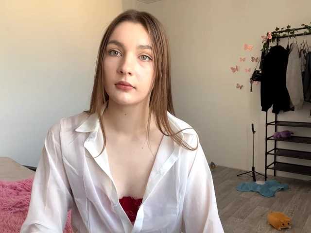 EveliaShimaoka live cam on BongaCams