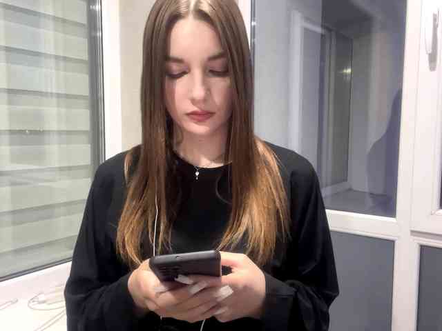EveliaShimaoka webcam