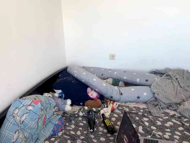 EveliaShimaoka webcam