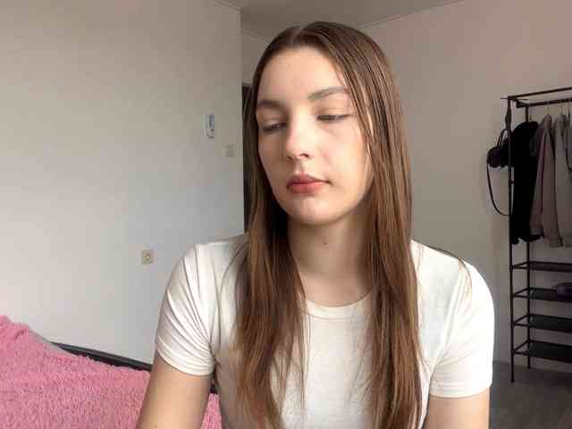 EveliaShimaoka webcam