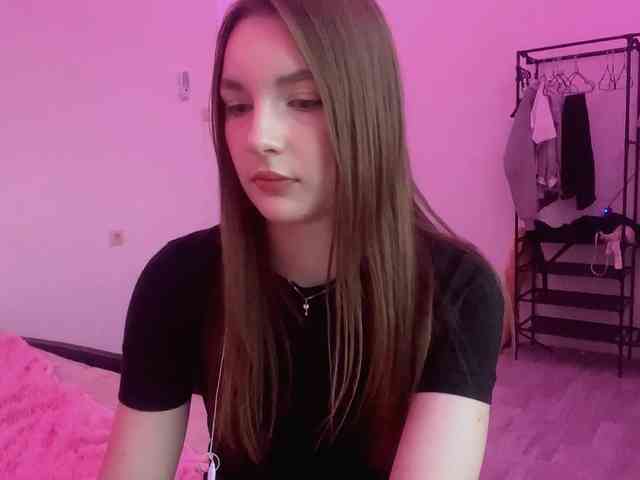 EveliaShimaoka webcam