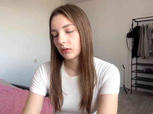 EveliaShimaoka webcam