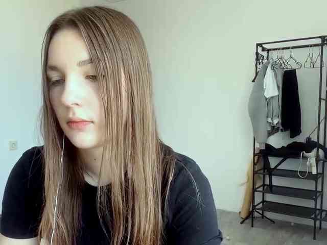 EveliaShimaoka webcam