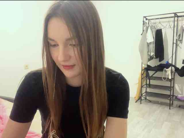 EveliaShimaoka webcam