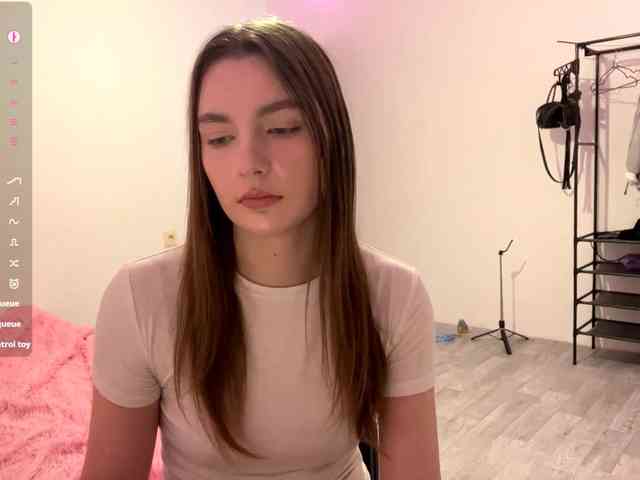 EveliaShimaoka webcam