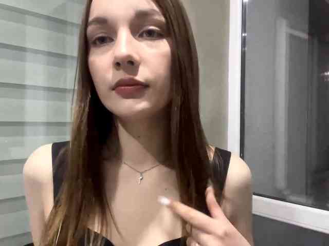 EveliaShimaoka webcam