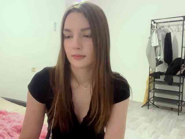 EveliaShimaoka webcam