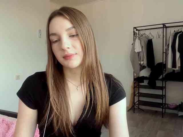 EveliaShimaoka webcam