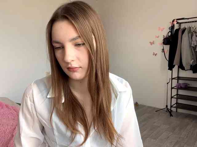 EveliaShimaoka webcam