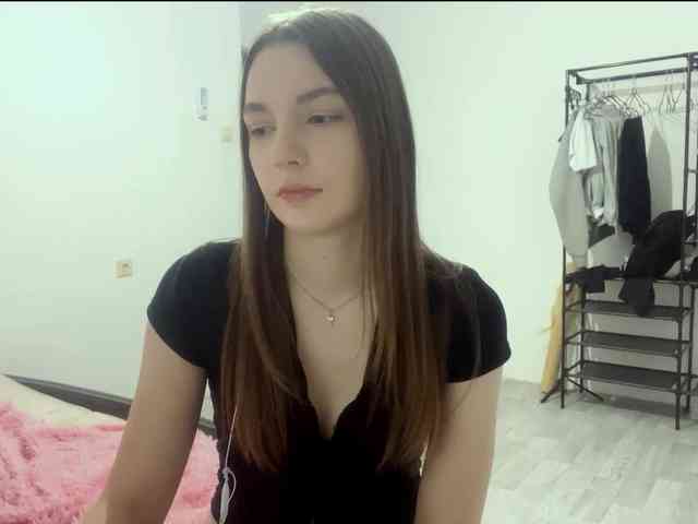 EveliaShimaoka webcam
