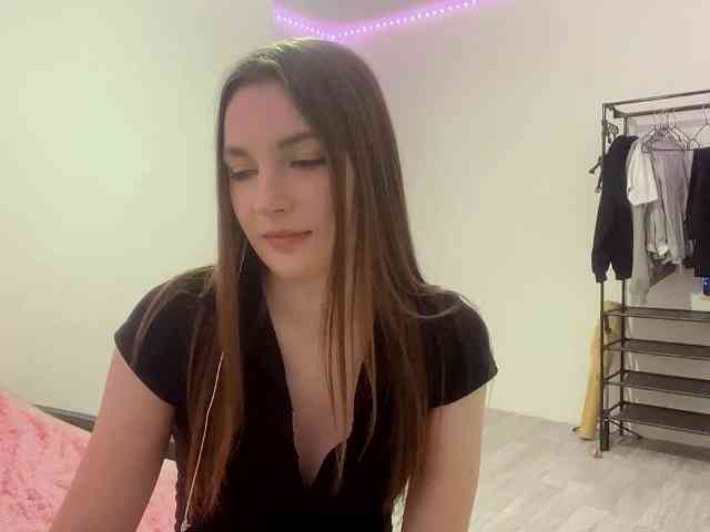 EveliaShimaoka webcam