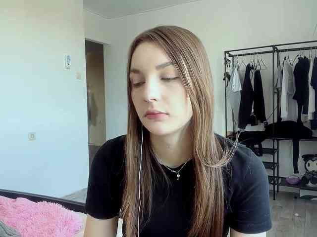 EveliaShimaoka webcam