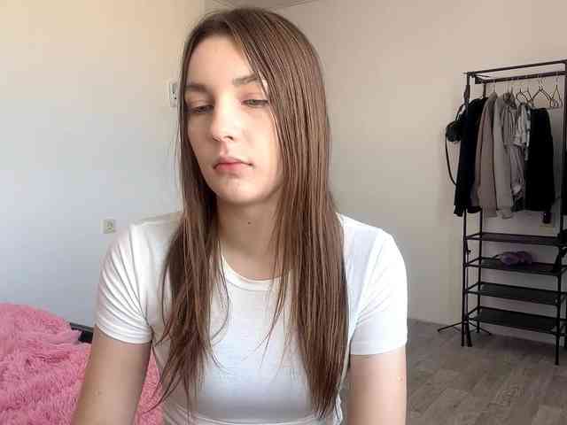 EveliaShimaoka webcam