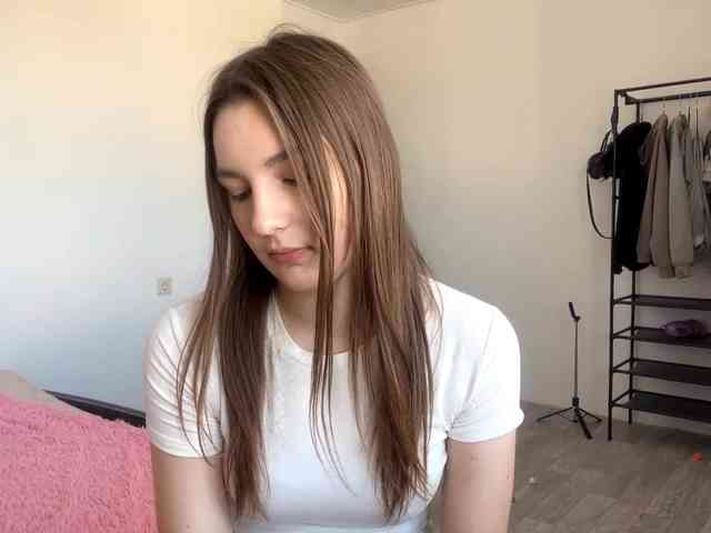 EveliaShimaoka webcam