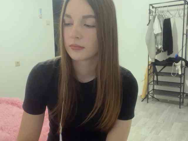 EveliaShimaoka webcam