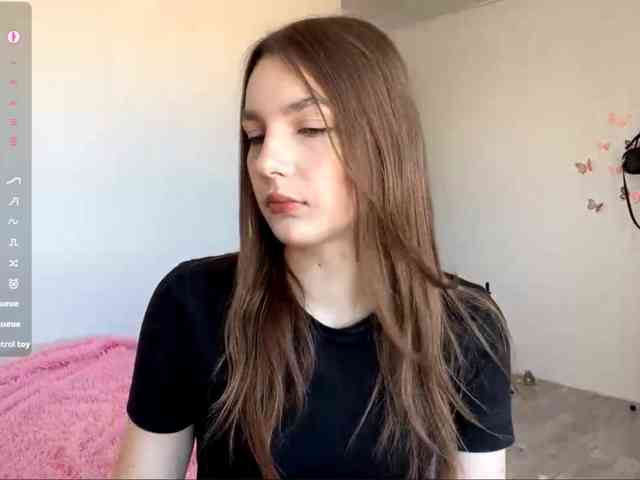 EveliaShimaoka webcam