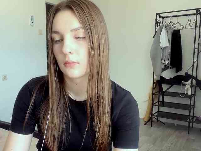 EveliaShimaoka webcam