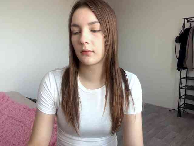 EveliaShimaoka webcam