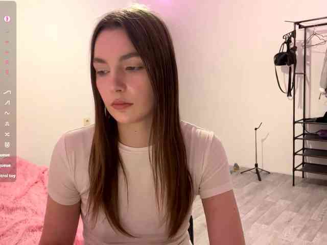 EveliaShimaoka webcam