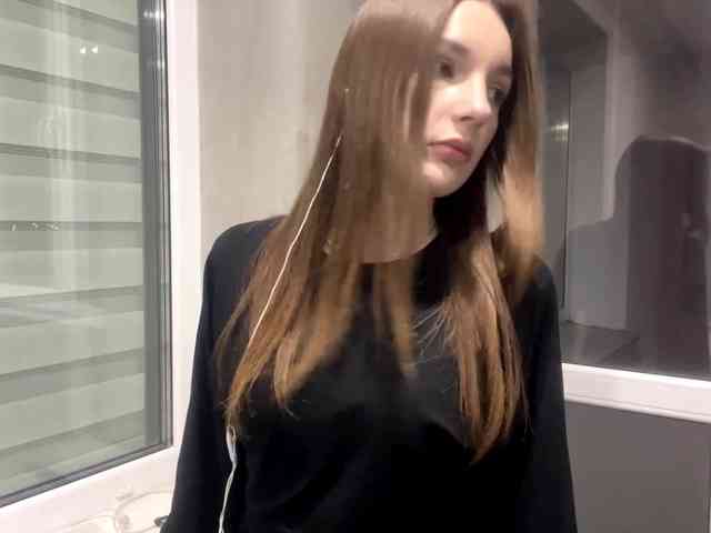 EveliaShimaoka webcam
