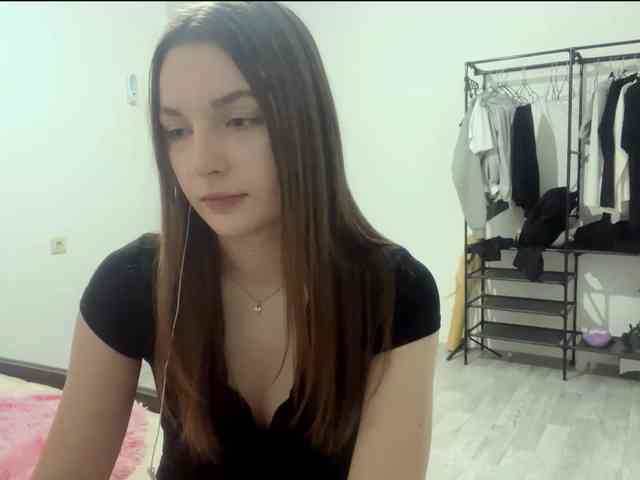 EveliaShimaoka webcam